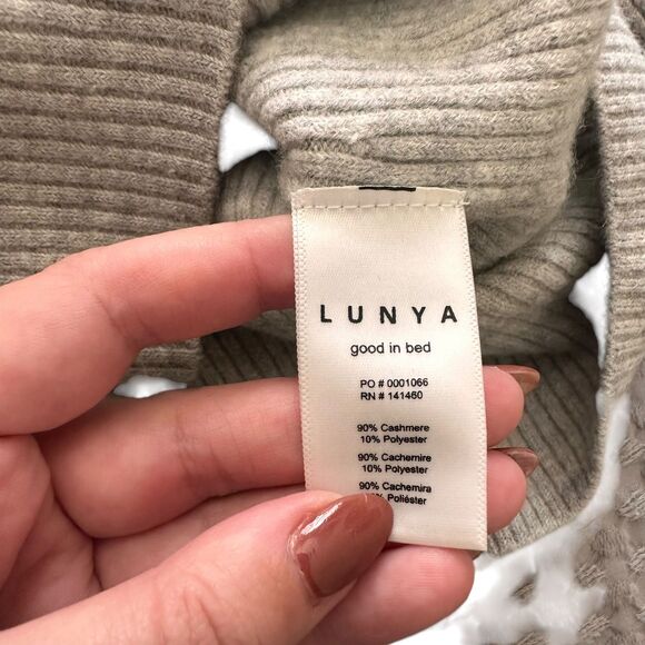 LUNYA Ribbed Knit Cashmere Lounge Top Grey Medium - Picture 6 of 6